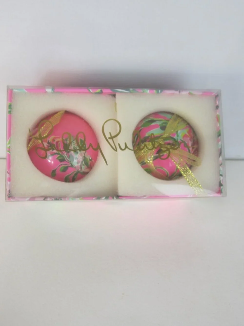 Lilly Pulitzer Green Pink Ornament Set 2 Pack Box Cheetah Jaguar Decor Holiday